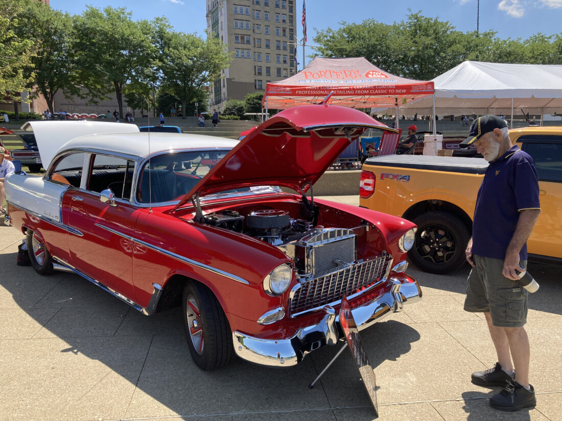 Sunny Skies Bring Out the Classics at Heritage Port Car Show in